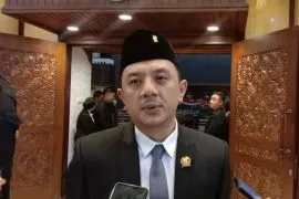 DPRD Jatim pertanyakan pengambilan PIN SPMB secara manual
