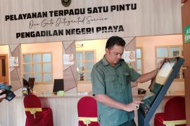 Laman SIPP PN Praya Lombok Tengah telah normal dari iklan situs judol