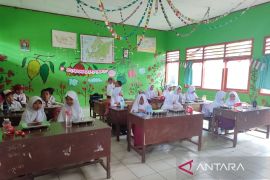 Pemkot Bengkulu imbau orang tua pantau situs resmi SPMB 2025