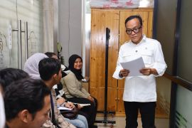 Terkait penahanan ijazah, Kemenaker segera panggil Duta Palma