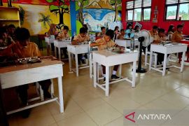 Satu dapur MBG di Natuna mulai beroperasi layani delapan sekolah