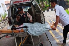 Ditemukan di Pasar Kebayoran Lama, MK disiksa orang tuanya di Surabaya