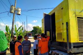 Pemprov Jateng perbanyak pompa atasi rob Demak