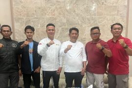 Bupati dukung tiga pemuda HST ikuti pemilihan pemuda pelopor tingkat Kalsel