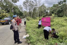 Kejari Balangan segel tanah dan bangunan milik Majelis Taklim Al Hamid