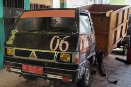 DLH Kota Ternate pastikan armada angkut sampah aktif beroperasi