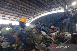 Pemkab Banyumas  segera bangun TPST di seluruh kecamatan