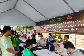 608 driver ojol dapat pengobatan gratis dari Polda Banten