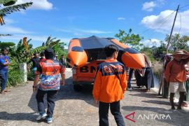 Tim gabungan temukan remaja tenggelam di Waduk Klompang