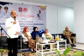 Bupati ajak Dekranasda Bone Bolango ciptakan lapangan kerja