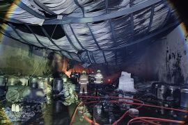 Kebakaran gudang kimia di Kawasan Pelitagro Makassar dipadamkan selama 10 jam