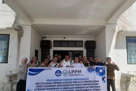 Dari kampus ke sekolah: Kolaborasi Dosen Unimed dalam merevitalisasi pembelajaran di Labura