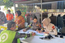 Polda Jateng  beri layanan kesehatan kepada 2 331 pengemudi ojek daring