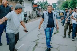 Pemkab Karawang ambil alih perbaikan di jalur Pantura