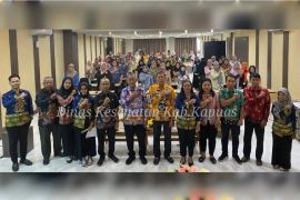 Puluhan pelaku usaha IRT di Kapuas diberi Bimtek Penilaian Mandiri CPPB