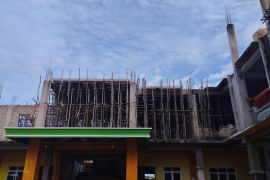 Pesantren Al Mansyur Bangka Belitung terima bantuan dari Bank Syariah Indonesia