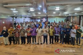 Manokwari libatkan tokoh masyarakat bangun identitas daerah