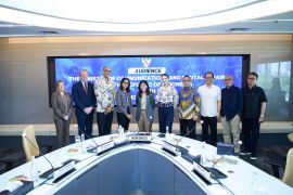 Menkomdigi minta penyedia layanan OTT asing ikut bantu berdayakan industri penyiaran