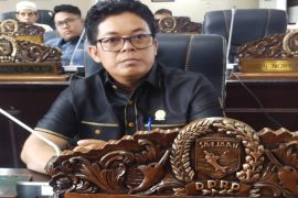 DPRD Kotabaru paripurnakan satu buah Raperda pengelolaan SDA