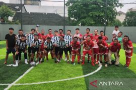 Forwakum Sumut- Kejari Medan jalin silaturahmi bertajuk "fun football"