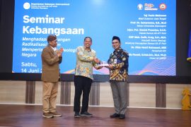 Pemprov Jateng gandeng 351 mitra untuk galakkan deradikalisasi