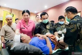 Polres Situbondo gelar khitan gratis peringati HUT ke-79 Bhayangkara