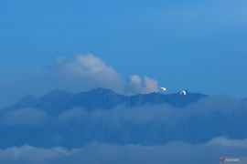 Jalur pendakian Gunung Raung Banyuwangi ditutup