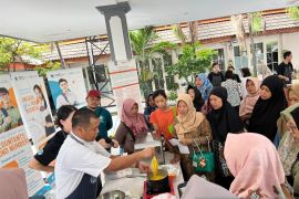 UK Petra dan WVI sinergi kembangkan sustainable eco-tourism mangrove Wonorejo