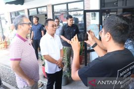 Saat bertemu, begini pesan Gus Irawan kepada Sihar Sitorus