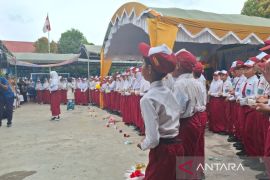 Pemkot Banjarmasin tunggu petunjuk pusat soal sekolah gratis