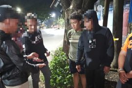 Tenaga honorer diringkus saat hendak edarkan sabu di Balangan