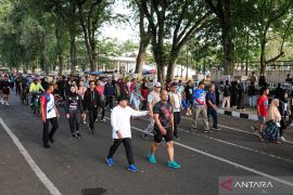 Setiap Minggu, sekitaran Lapangan Cindua Mato Batusangkar ditetapkan sebagai kawasan Car Free Day
