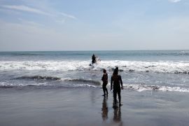 Tim SAR menemukan korban terseret ombak di Pangandaran