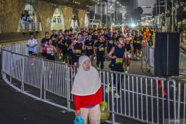 Enam ribu peserta dari 23 negara ramaikan LPS Monas Half Marathon 2025