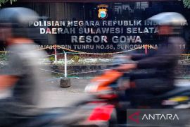 Babinsa gadungan di Gowa nekat curi emas