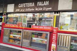 Rupiah laku lho di Pasar Al Balad kawasan bersejarah Jeddah