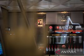 Jumat pagi IHSG dibuka turun 20,36 poin