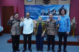 FHUP gelar diskusi publik tentang kedaulatan negara dan keamanan penerbangan