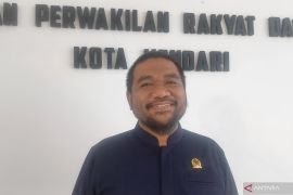 DPRD minta Pemkot Kendari tak gunakan APBD untuk mega proyek