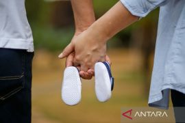 Sebaiknya bijak berkomentar pada pasangan menikah