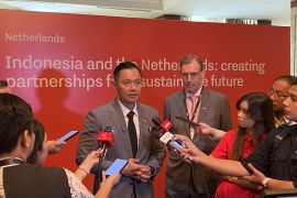 China, Timteng hingga Belanda disebut minati proyek tanggul laut raksasa