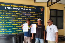 Masa tahanan tak diperpanjang, dua buruh dibebaskan Polres Tapin