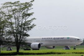 Saudia Airlines mendarat darurat, Wamenag kecam penyebar teror bom