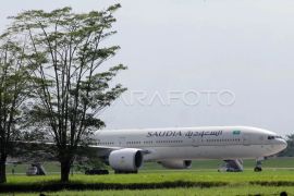 Densus 88 dalami ancaman bom kedua di Saudia Airlines