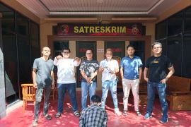 Polisi tangkap pemuda bawa senpi ke tempat hiburan malam di Bangka Selatan