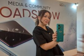 Realme perkenalkan GT 7 Series dan realme 14 Series 5G di Manado