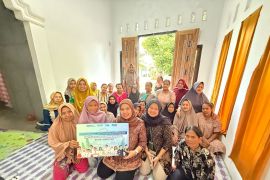 PNM Cabang Jambi salurkan beasiswa program TJSL