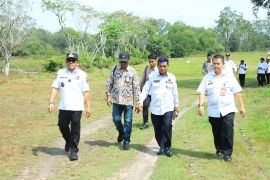 Bupati HSU dan Kementerian PU tinjau lokasi lahan untuk sekolah rakyat