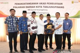 Sinergi Atasi Defisit, Pemko Tanjungpinang Akad Pembiayaan Dengan BRK Syariah