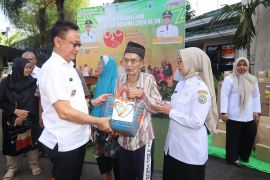 Wali Kota Pontianak : Lansia adalah aset berharga, bukan beban